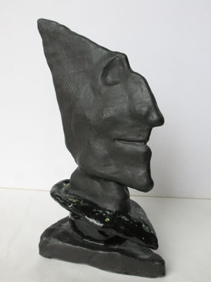 "Black Alberto" Keramik aus weißem Ton schwarz glasiert, 24cm hoch
