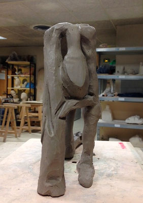 caroline vallas coupé_terres cuites_35cm_homme accablé_2017