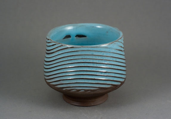 Paul Fryman. Tea bowl. SOLD