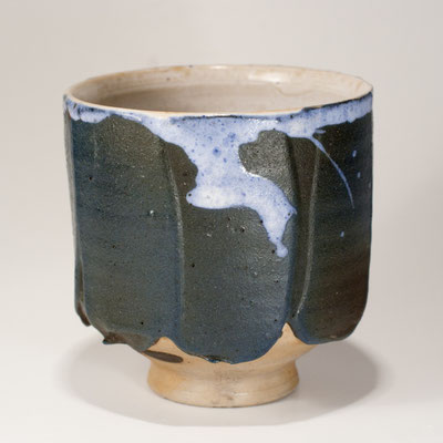 Paul Fryman. Tea bowl. SOLD