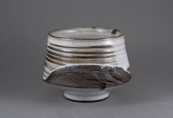 Paul Fryman. Tea bowl. SOLD