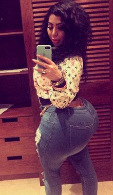 persian baddie thick instagram bombshell cms format