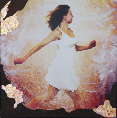 "Karina rennt", 60 x 60 cm, Druck auf Leinwand, Acrylfarbe, Eisenrost, Schlagmetall Kupfer