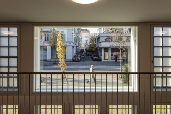 ZHB Zentral- und Hochschulbibliothek Luzern, Architekt: Halter Casagrande Partner AG, Luzern, Lichtplaner: d-lite lichtdesign, Zürich, Fotograf: Leo Finotti