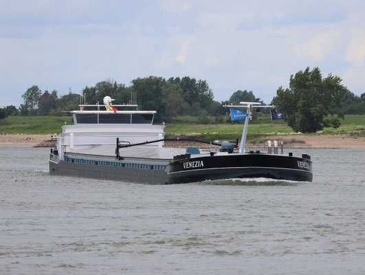 Motorvrachtschip Venezia (ENI 02330162)