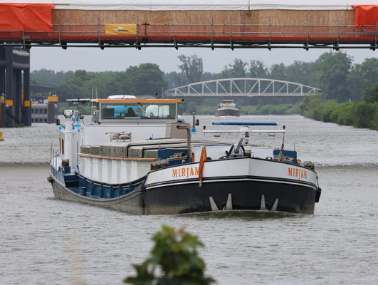 Motorvrachtschip Mirjam, ENI 02103824