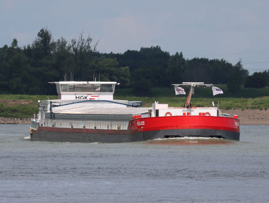 Motorvrachtschip Helios (ENI 02340356) van HGK Shipping, een dieselelektrisch vrachtschip gebouwd in 2023, varend onder Duitse vlag.
