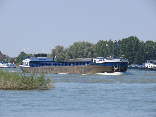 Motorvrachtschip Integro met ENI-nummer 02326592