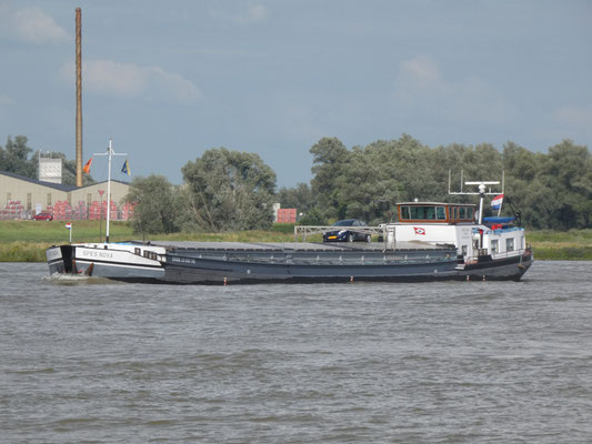 Motorvrachtschip Spes Nova (ENI 02103580), gebouwd in 1961 bij werf De Durme te Tielrode. 