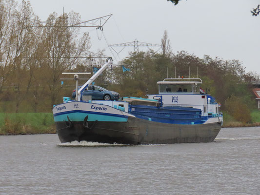 Motorvrachtschip Expecto (ENI 02312014) Foto2