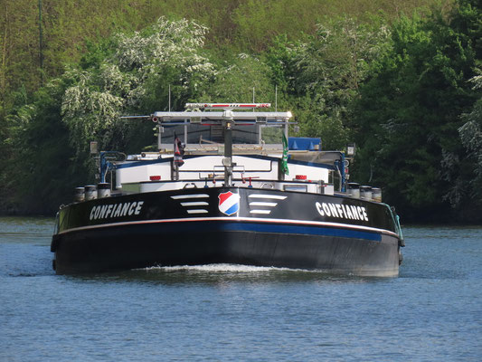 Motorvrachtschip Confiance met ENI-nummer 02321403