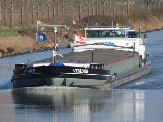 Motorvrachtschip Vitador ENI 06003533