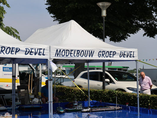 Modelbouw Groep Devel op Havendagen Maasbracht: Fotoserie Binnevaartspotter.nl Foto 1