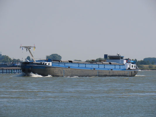 Motorvrachtschip Providentia (ENI 02310687) 