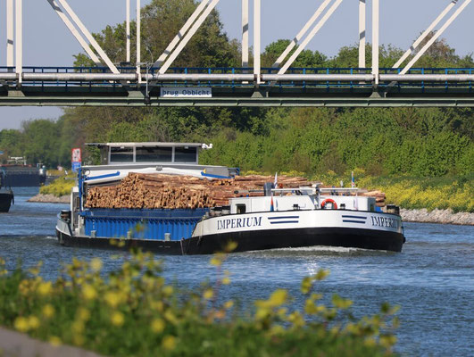 Motorvrachtschip Imperium (ENI 02100095), voorheen Inspe II, varend onder Nederlandse vlag.