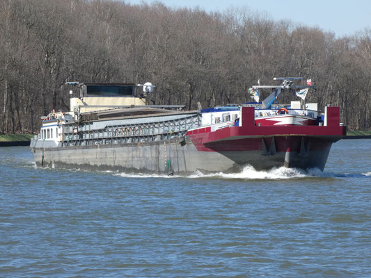 Motorvrachtschip  Geja S ENI 02318387 Julianakanaal by Gellik België