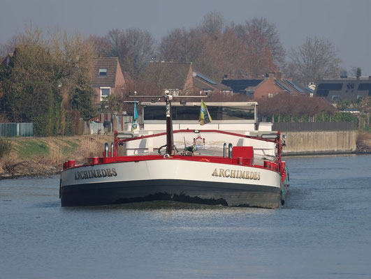 Archimedes Motorvrachtschip ENI 02332135 bij Urmond