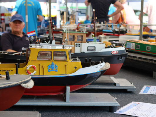 Modelbouw Groep Devel op Havendagen Maasbracht: Fotoserie Binnevaartspotter.nl Foto 20