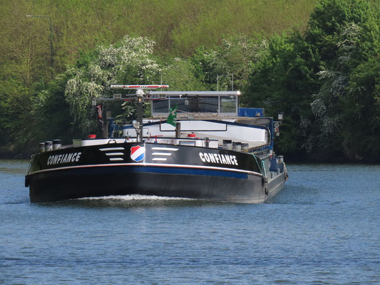 Ms Confiance met ENI-nummer 02321403