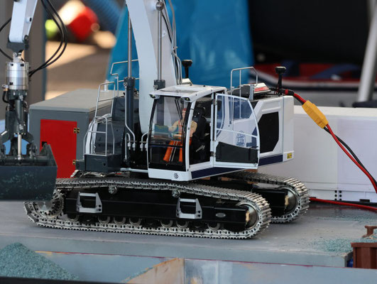 Modelbouw Groep Devel op Havendagen Maasbracht: Fotoserie Binnevaartspotter.nl Foto 10
