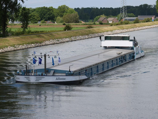 Motorvrachtschip Allonso (ENI 06001921) geladen
