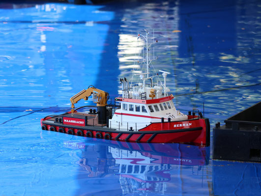 Modelbouw Groep Devel op Havendagen Maasbracht: Fotoserie Binnevaartspotter.nl Foto 6