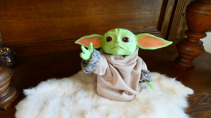 Yoda Baby 23x30