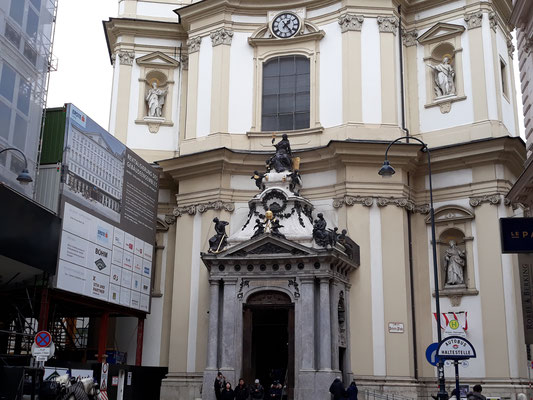 Portal Peterskirche Wien