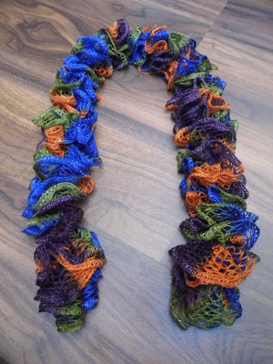 bunt (blau, grün, orange, violett) 