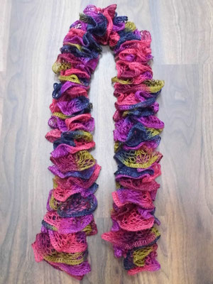 pink, violett, blau, gelb