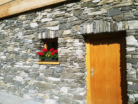 Leistungen Kunststein Verlegung, Steinschlichtung, Gartengestaltung