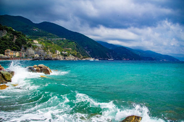 Cinque Terre, bunte Häuser, Italien, Ligurisches Meer, UNESCO Welterbe, Fünf Dörfer, Die Traumreiser