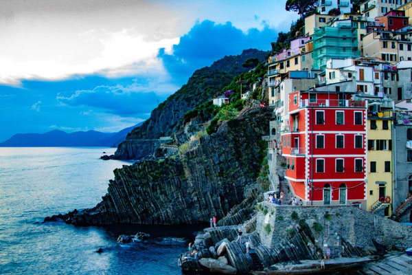 Cinque Terre, bunte Häuser, Italien, Ligurisches Meer, UNESCO Welterbe, Fünf Dörfer, Die Traumreiser