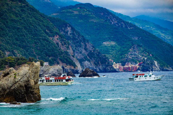 Cinque Terre, bunte Häuser, Italien, Ligurisches Meer, UNESCO Welterbe, Fünf Dörfer, Die Traumreiser