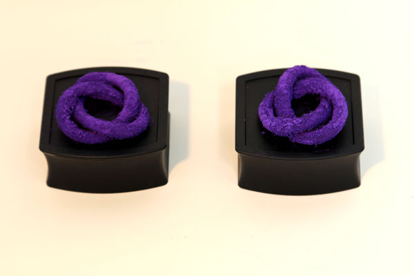 R, L Knotanes (2020)  loop ropes, pigments, caps 6 x 17 x 4  cm