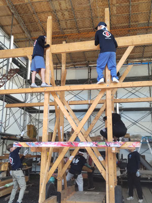 6月28日(日)  柱立て作業中②    