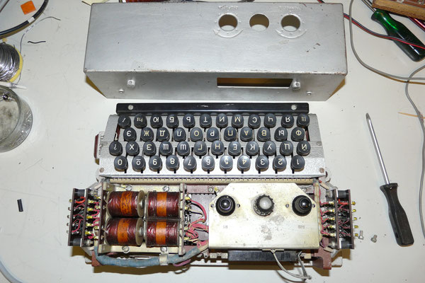 Morse Code Transmitter P-010-1