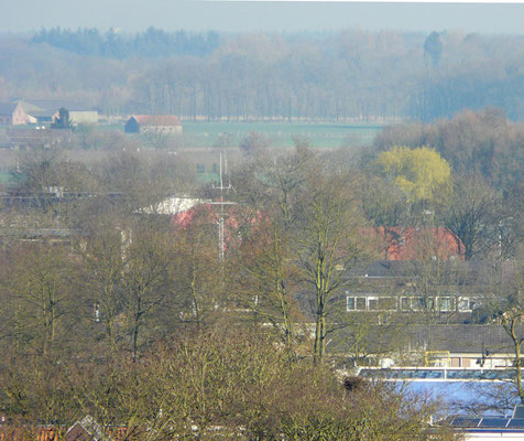 Zicht op de antenne van Jan PA3EGH. Gemaakt met 300 mm telelens.