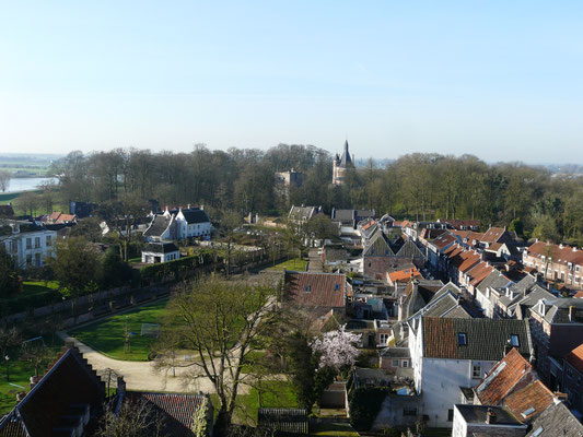 Zicht op Wijk bij Duurstede van uit de kerk toren