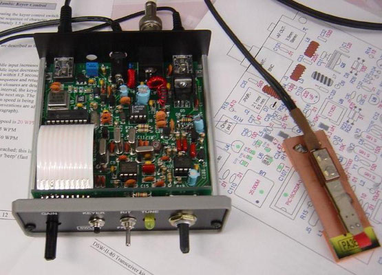 De DSW-80 is een QRP CW zend ontvanger voor de 80meter band