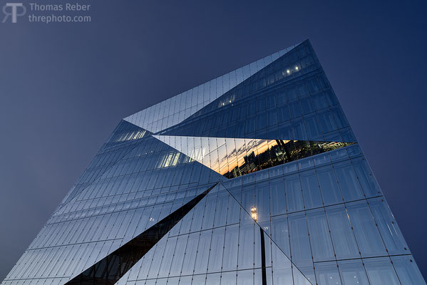 Germany, Berlin, reflection in the morning