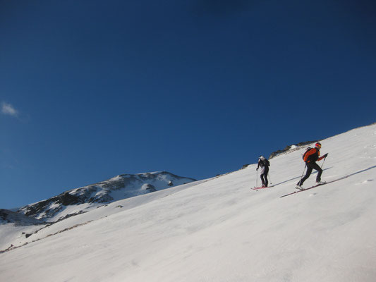 Die Schneedecke, nicht so wie die Jahre zuvor...dennoch brachen wir nie durch, durchnässt war aber bereits alles