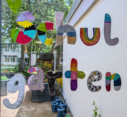 Blick in den Schulgarten