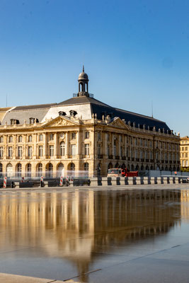 Miroir d'eau et place de la Bourse, Bordeaux