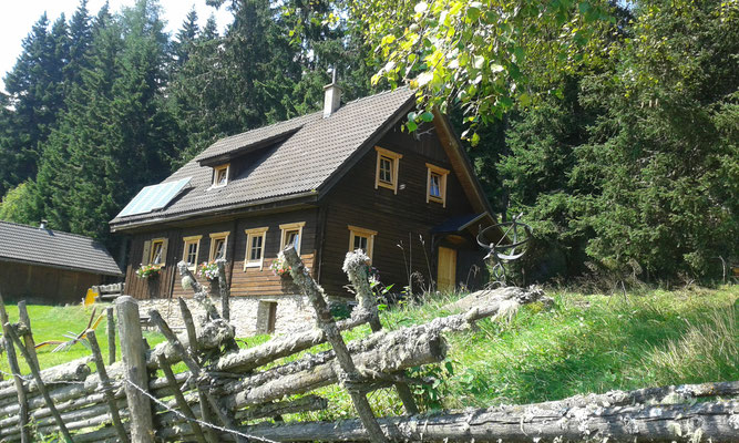 Idyllische Großhinterbergerhütte