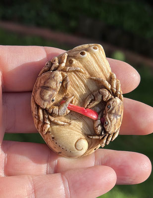 Awabi & Crabs Netsuke