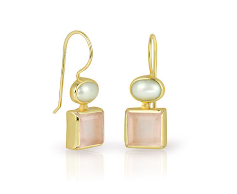 Silber-vergoldete Ohrgehänge mit Rosenquarz und Kulturperlen