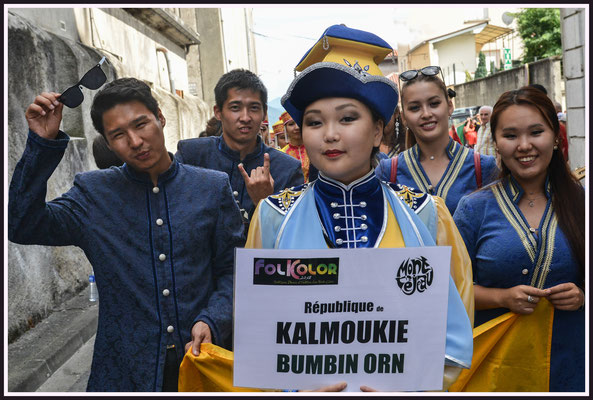 Ensemble folklorique national "BUMBIN ORN" (Rép. de Kalmoukie) FOLKOLOR 2018 - Photo Georges SIGRO