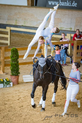 Pferd Inter München | Voltigier-Turnier M-Gruppen | RVC Gilching 3 Kür
