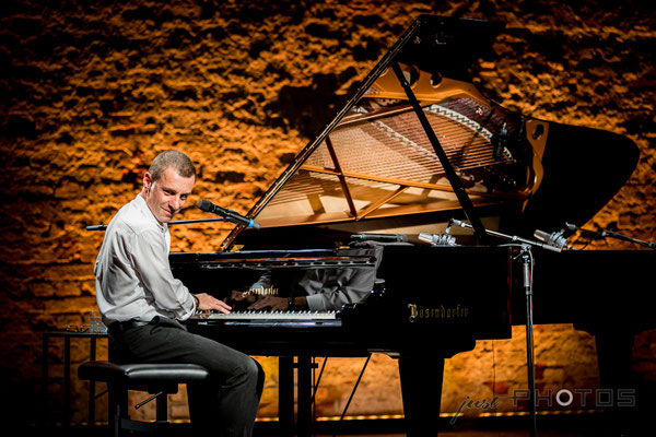 Martin Schmitt Klavierkabarett  [ Groundlift Studio Alte Brauerei Stegen ] 